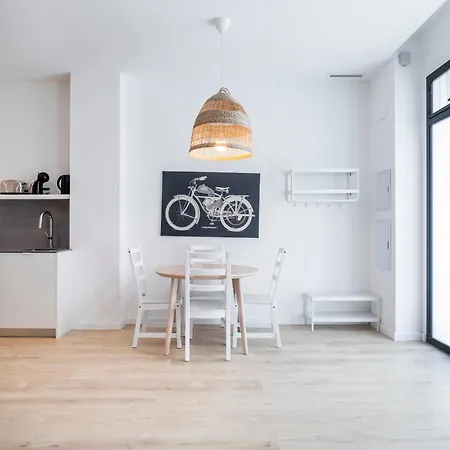 North Station Centro Ciudad 2hab Wifi Valensiya